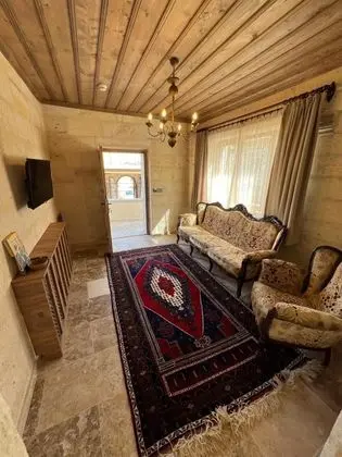 Aile Odası, Simge Yapı Manzaralı, 1. Kat