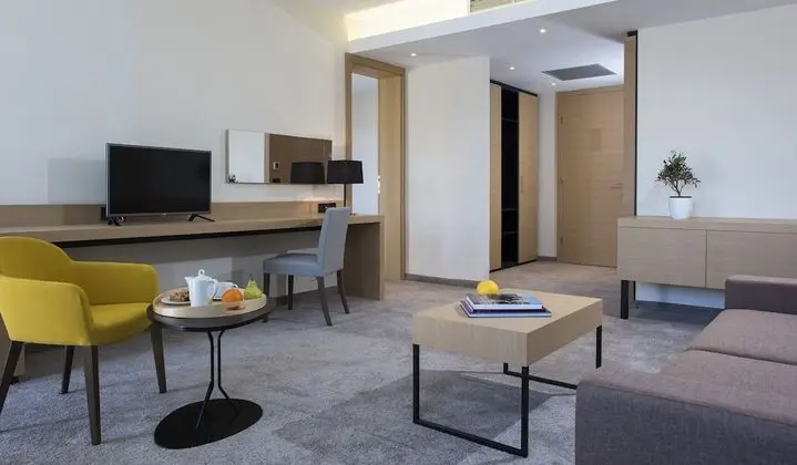 Superior suite with seaside balcony