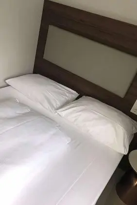 Standard Oda, 1 Çift Kişilik Yatak