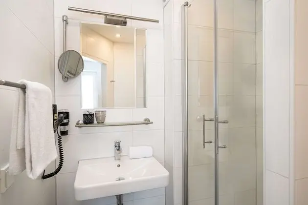 Standard Oda, 1 Çift Kişilik Yatak