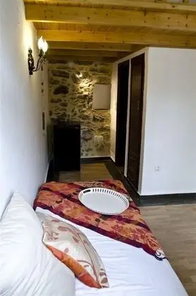 İki Ayrı Yataklı Oda (Aspros Gatos Patari)