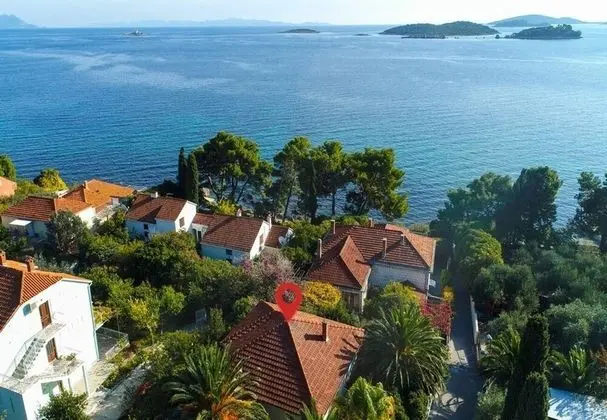 Ev (Lidi - 30 m from beach - H(6+2))