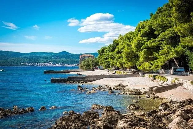 Ev (Lidi - 30 m from beach - H(6+2))