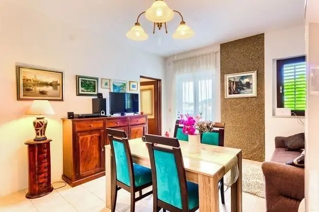 Apart Daire (Lidi - by the sea - A1-prizemlje(4+2))