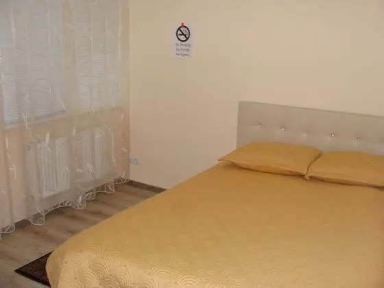 Economy Tek Büyük Yataklı Oda