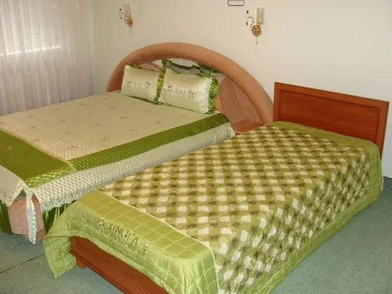 Standard Üç Kişilik Oda