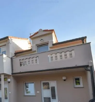 Apart Daire (Lidija - family friendly & close to t)