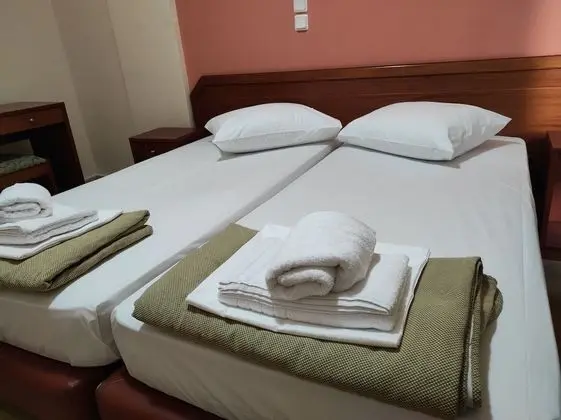 Economy Üç Kişilik Oda