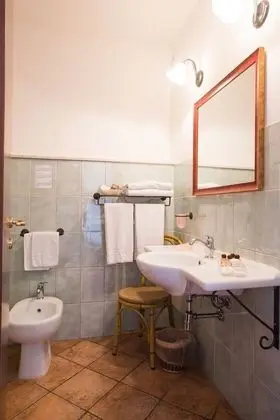 Standard Tek Büyük veya İki Ayrı Yataklı Oda, Deniz Manzaralı