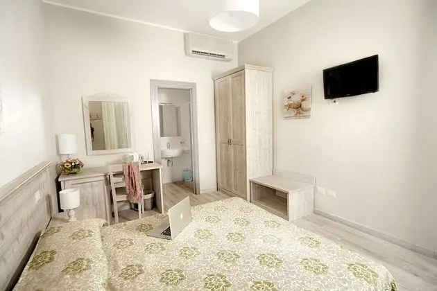 Tek Büyük Yataklı Oda, 1 Çift Kişilik Yatak