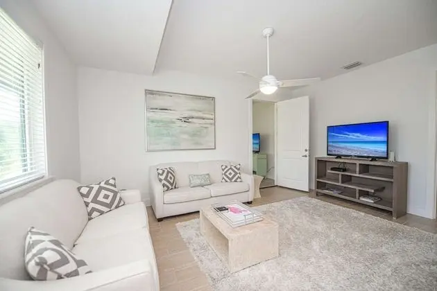 Ev (Lido Dream Getaway Duplex N)