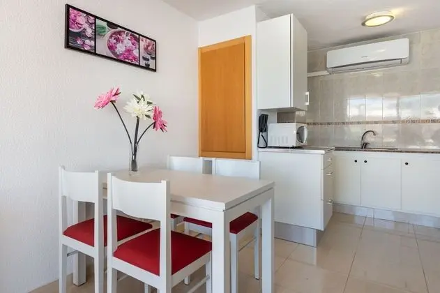 Apart Daire, 1 Yatak Odası, Balkon, Kısmi Deniz Manzaralı