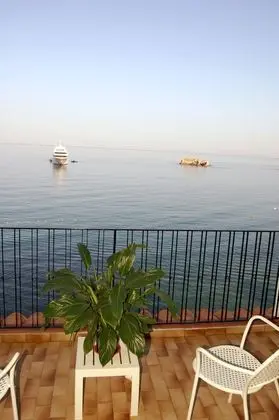 camera superior Terrazzo vista mare