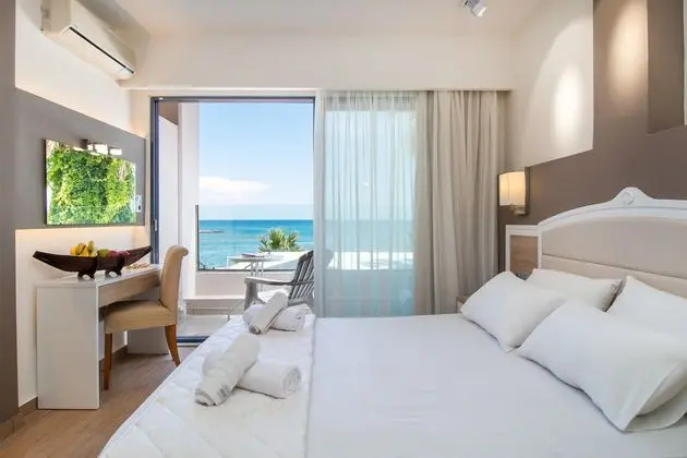 1 Çift Kişilik Veya 2 Tek Kişilik Yatak Luxury Sea View