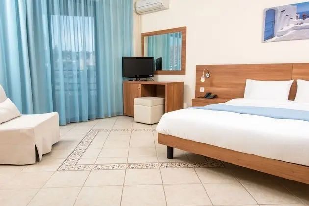 Tek Büyük veya İki Ayrı Yataklı Oda