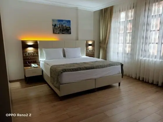 Standart Oda, Şehir veya Dağ Manzaralı