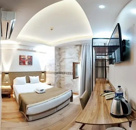Standart Oda, Şehir Manzaralı