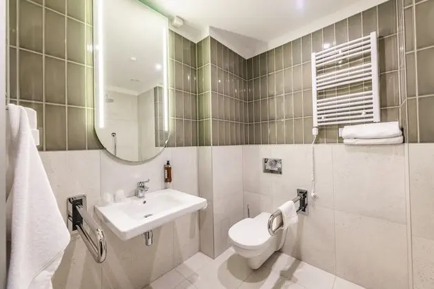 Standard Tek Büyük Yataklı Oda