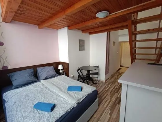 Deluxe Apart Daire (Kertesz utca 4)