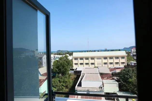 Deluxe Tek Büyük Yataklı Oda, Balkon, Şehir Manzaralı