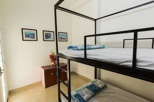Ortak Ranzalı Oda, Karma Ranzalı Oda (Bed in 4-Bed)