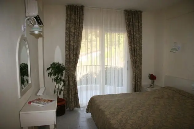 Apart Oda, Bahçe Manzaralı