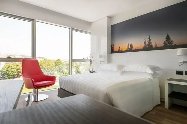 Standard Oda, 1 Büyük (Queen) Boy Yatak