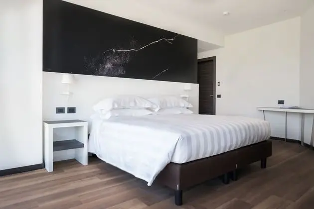 Superior Tek Büyük veya İki Ayrı Yataklı Oda