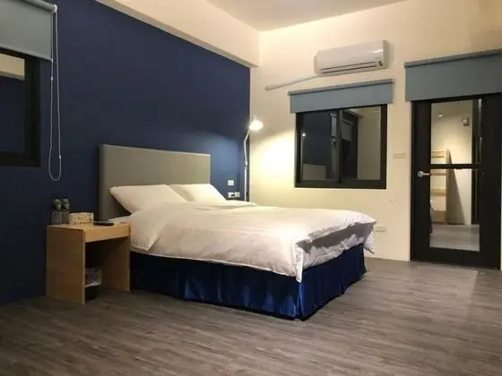 Tek Büyük Yataklı Oda, Balkon