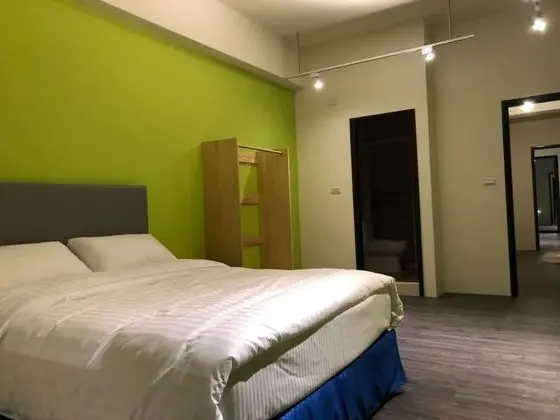 Tek Büyük Yataklı Oda, Balkon