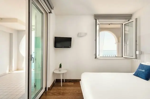 Panoramic Stüdyo Süit