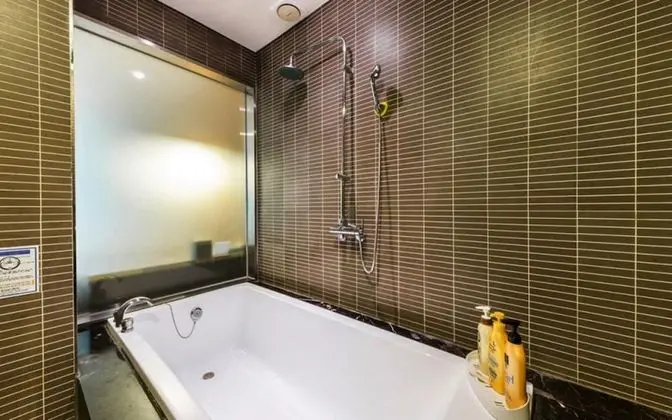 Oda (Deluxe room)