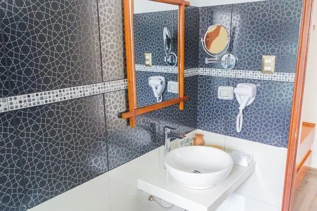 Superior Üç Kişilik Oda, Vadi Manzaralı