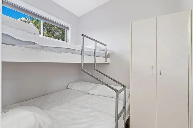 Villa, 2 Yatak Odası (Sleeps 5; 1 Queen and 1 Tri-bunk)