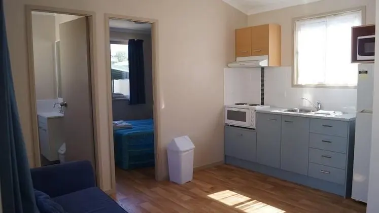 Basic Kulübe (Sleeps 3)