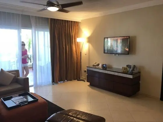 2 Bedroom