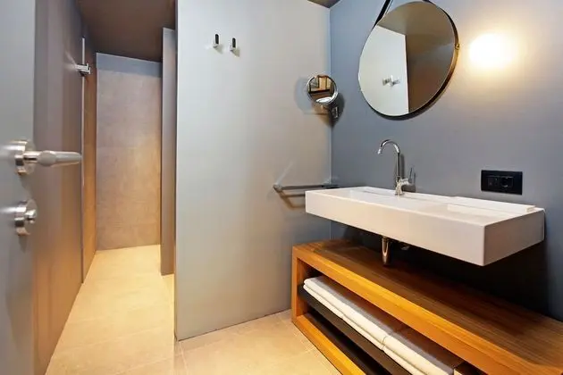 Classic Tek Büyük veya İki Ayrı Yataklı Oda, Balkon