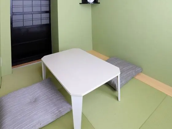Classic Tek Büyük Yataklı Oda (for 3 Guests, Japanese Western Style)