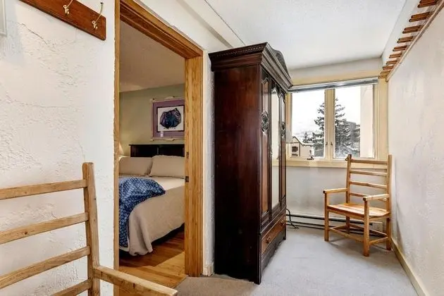 Ev, Birden Çok Yatak (Lifthouse 306, Studio Condo)