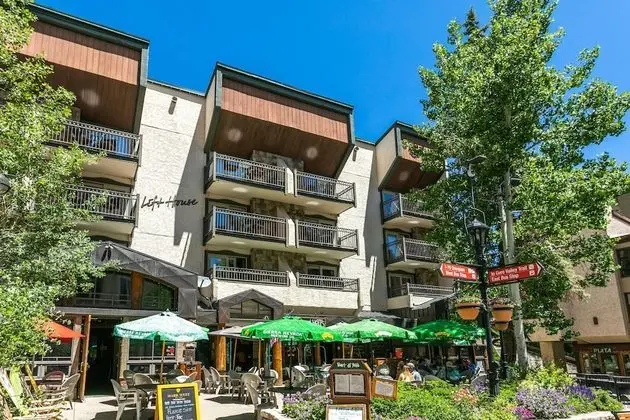 Ev, 1 Büyük (Queen) Boy Yatak ve Çekyat (Lifthouse Lodge - Studio Condo)