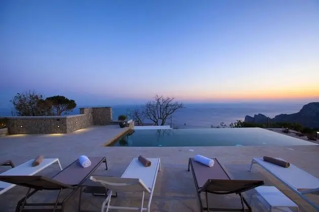 Villa, Sigara İçilebilir