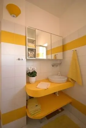 Deluxe Apart Daire, Balkon