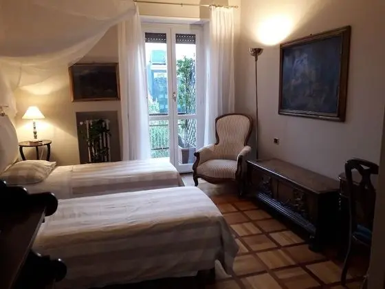 Tek Büyük veya İki Ayrı Yataklı Oda, Balkon (Moon)