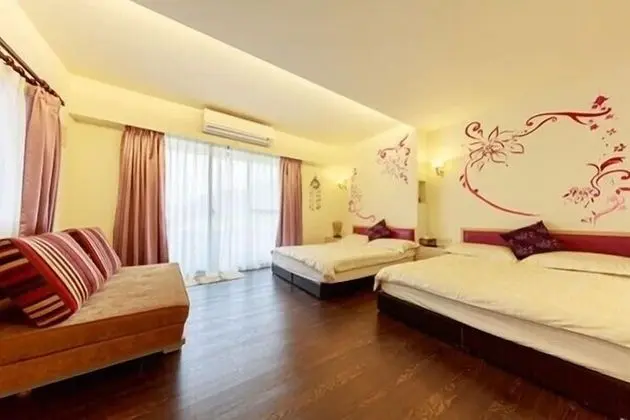 Deluxe Dört Kişilik Oda
