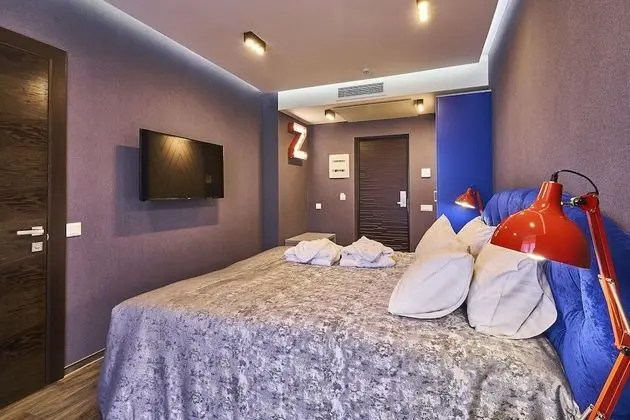 Standard Tek Büyük Yataklı Oda