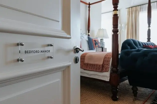 Honeymoon Tek Büyük Yataklı Oda (Bedford Manor)