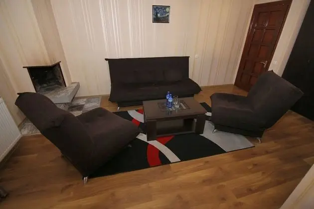 Stüdyo, Teras