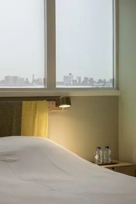 Standard Tek Büyük Yataklı Oda, Manzarasız (Tight window)