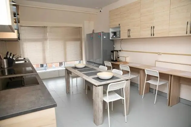 Ortak Ranzalı Oda, Sadece erkekler için (Bed in 10-bed Room)