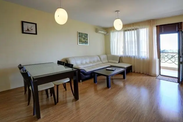 Classic Apart Daire, 1 Yatak Odası, Balkon, Golf Manzaralı